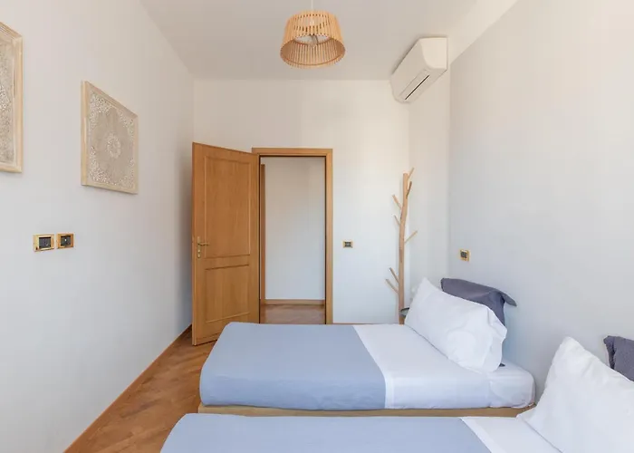 Iflat Monti Penthouse Panoramic View